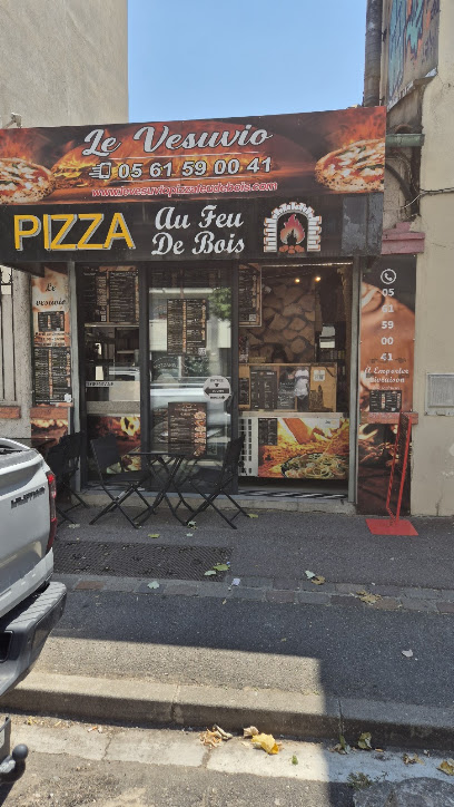 Pizza de Le Vesuvio Pizza au Feu de Bois à Toulouse